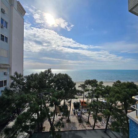 Hotel Blue Amr Škalngur Zewnętrze zdjęcie