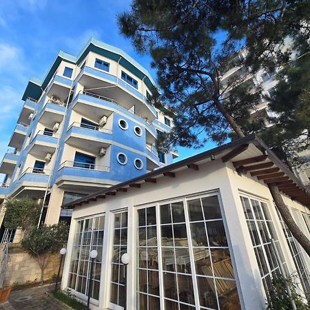 Hotel Blue Amr Škalngur Zewnętrze zdjęcie