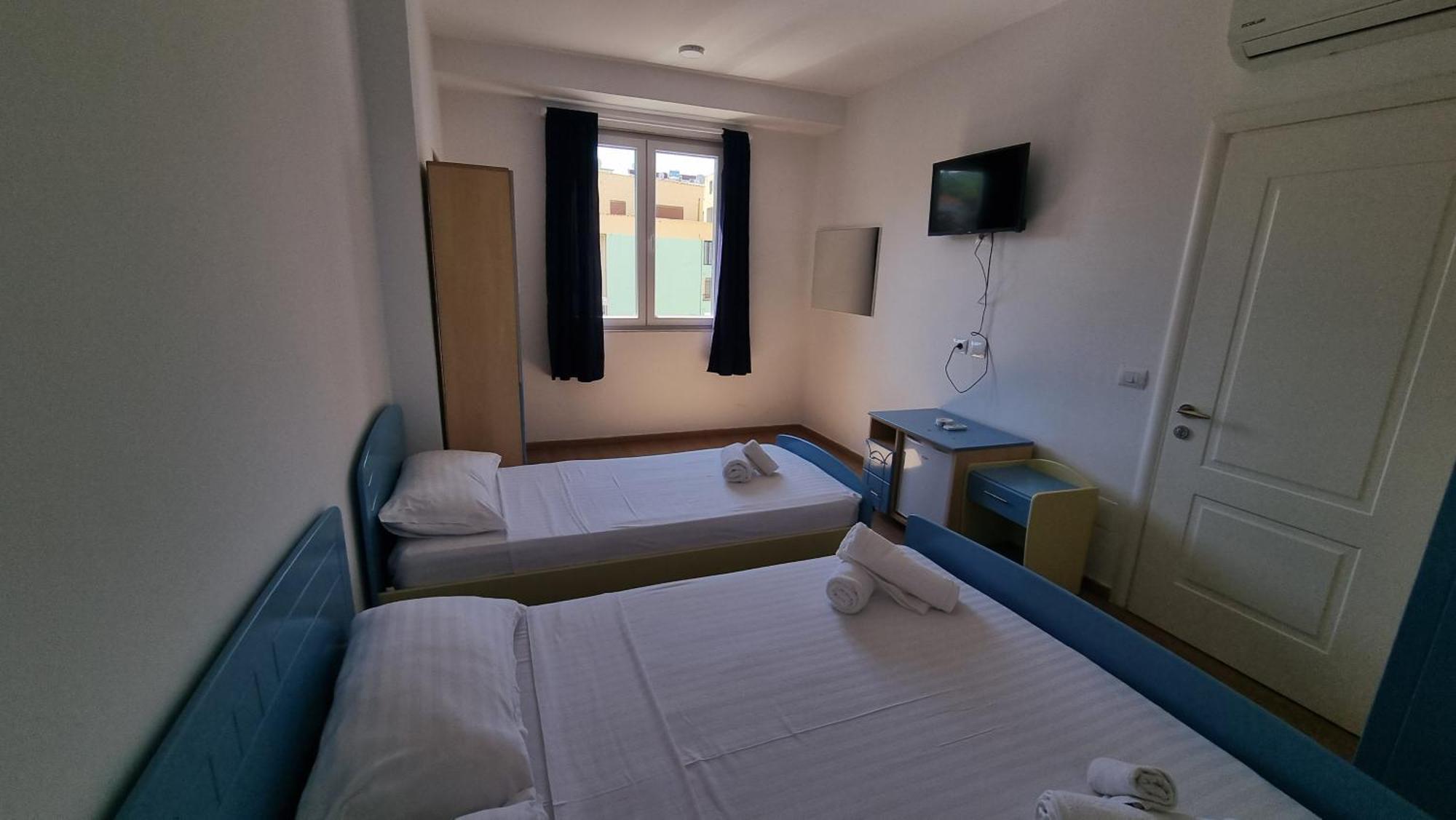 Hotel Blue Amr Škalngur Zewnętrze zdjęcie