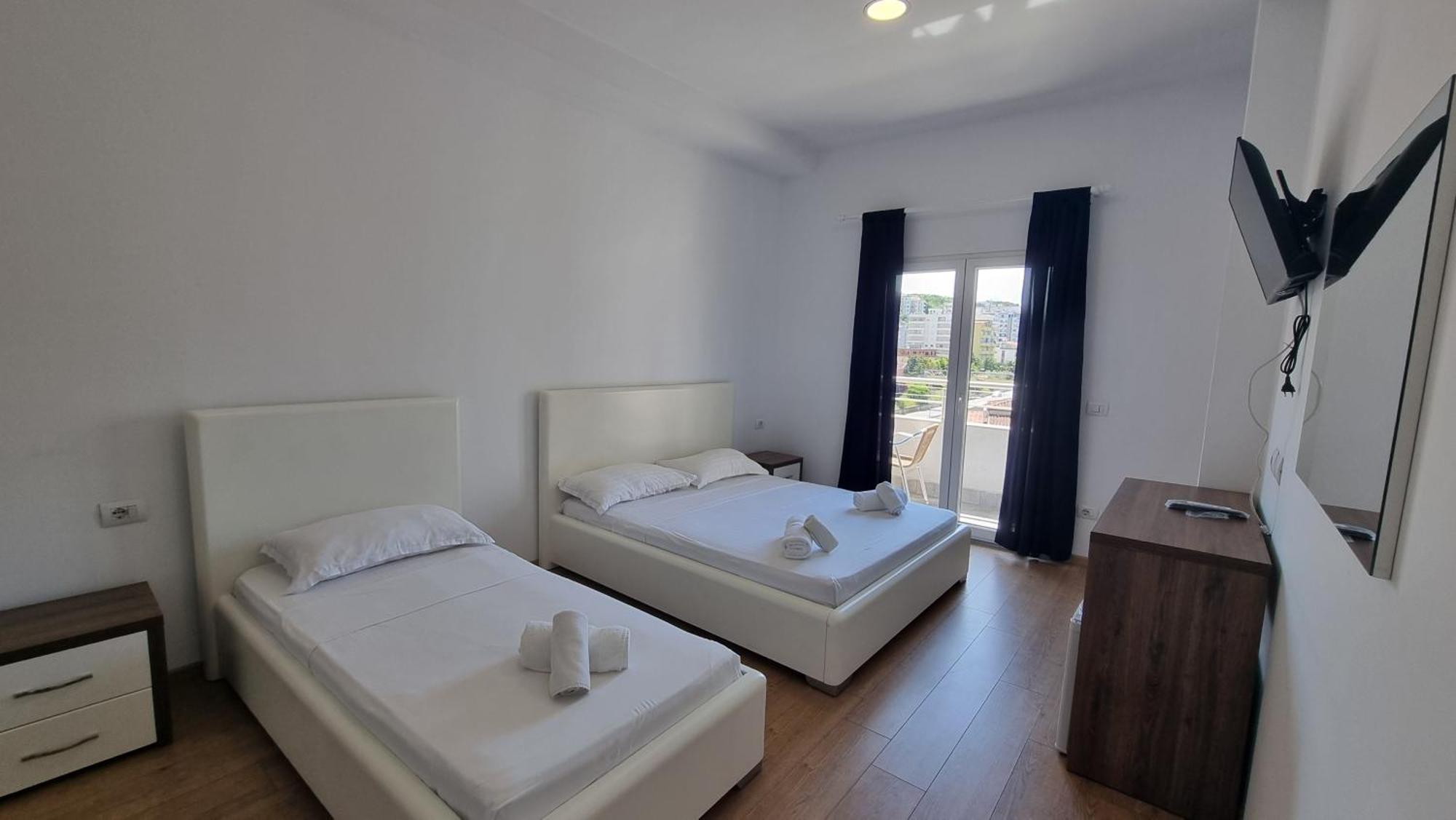 Hotel Blue Amr Škalngur Zewnętrze zdjęcie