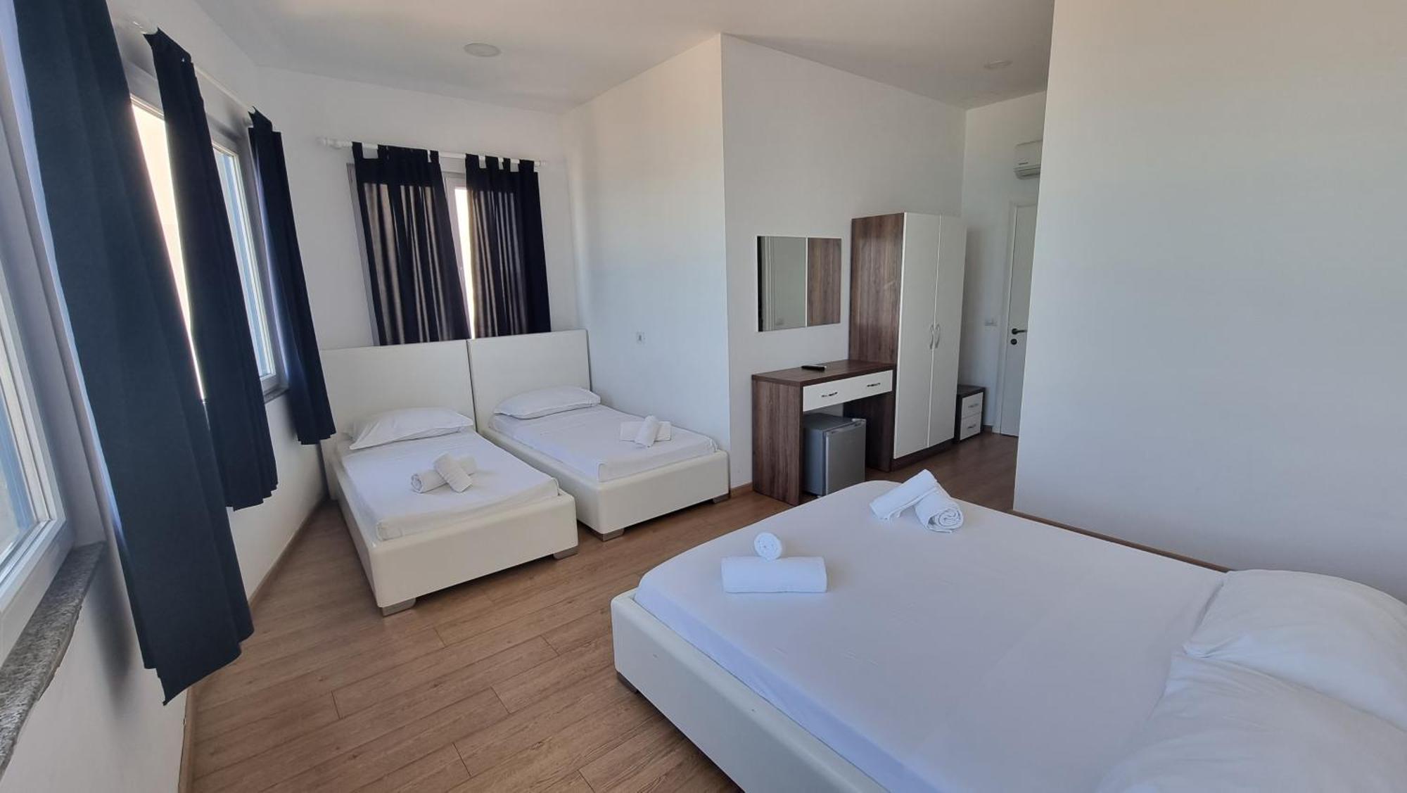 Hotel Blue Amr Škalngur Zewnętrze zdjęcie