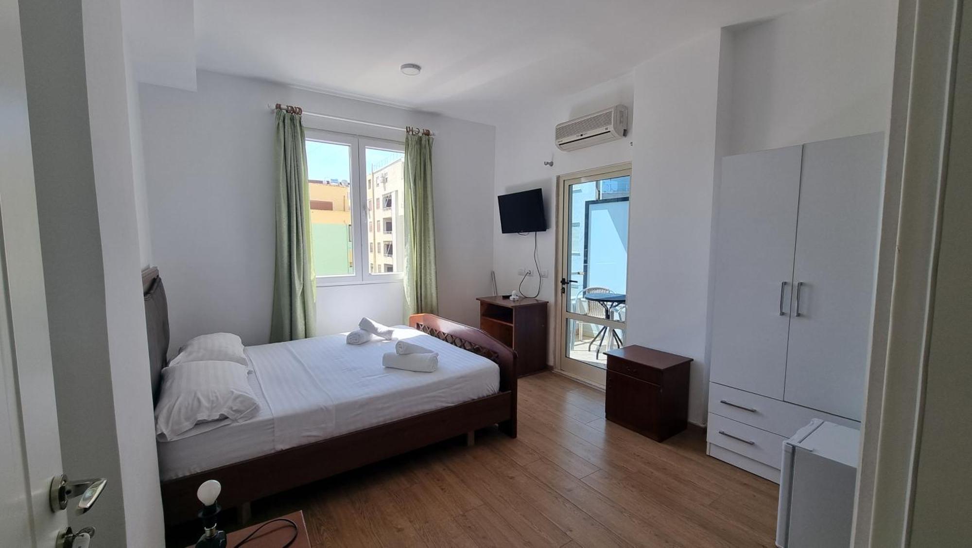 Hotel Blue Amr Škalngur Zewnętrze zdjęcie