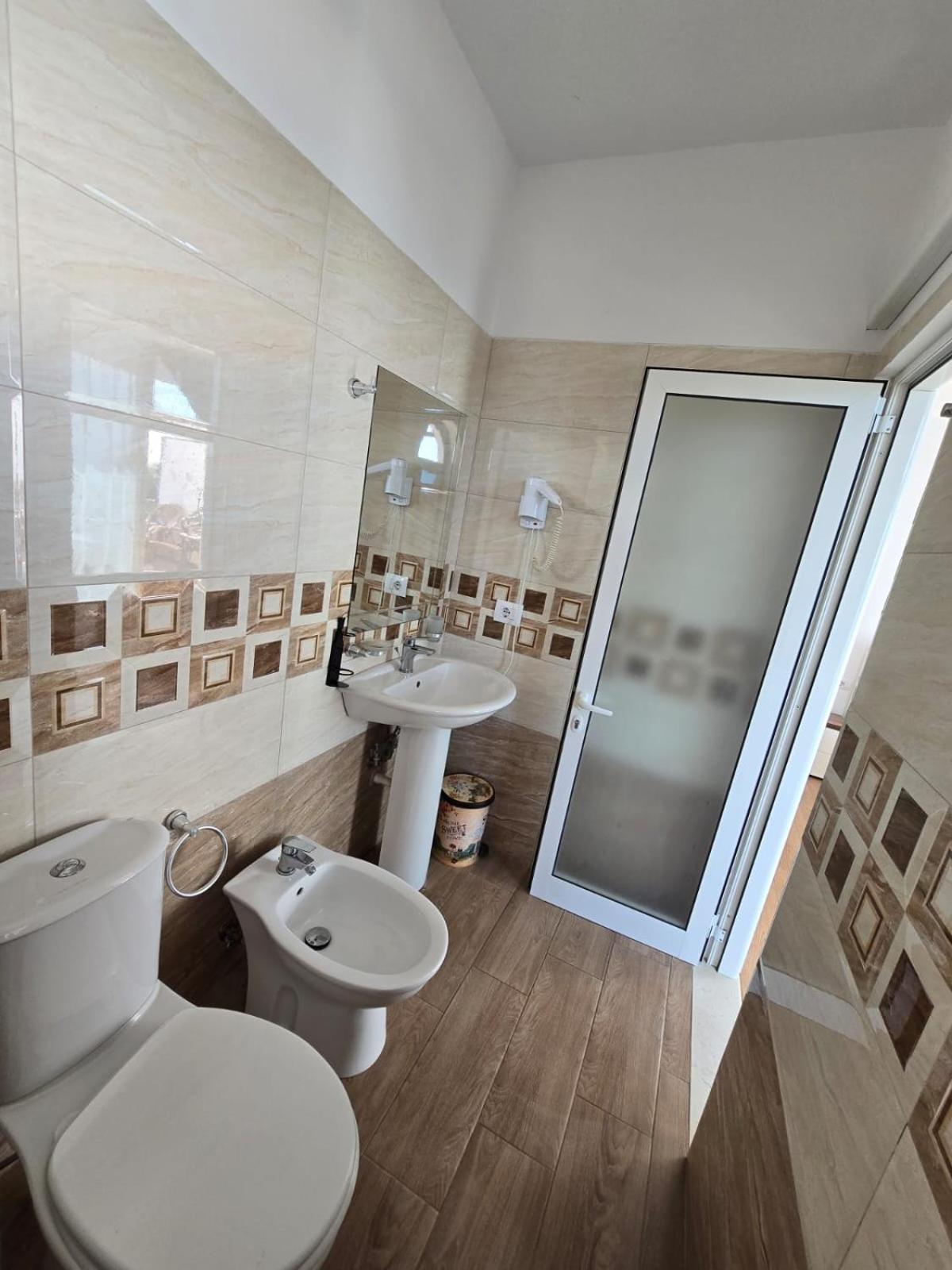 Hotel Blue Amr Škalngur Zewnętrze zdjęcie