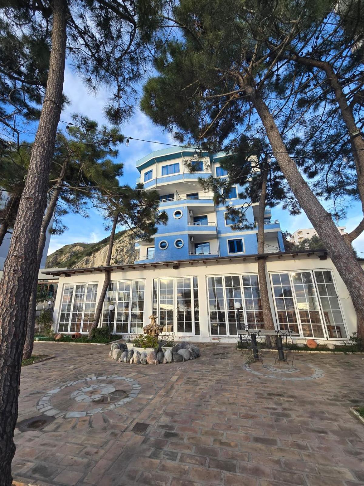 Hotel Blue Amr Škalngur Zewnętrze zdjęcie
