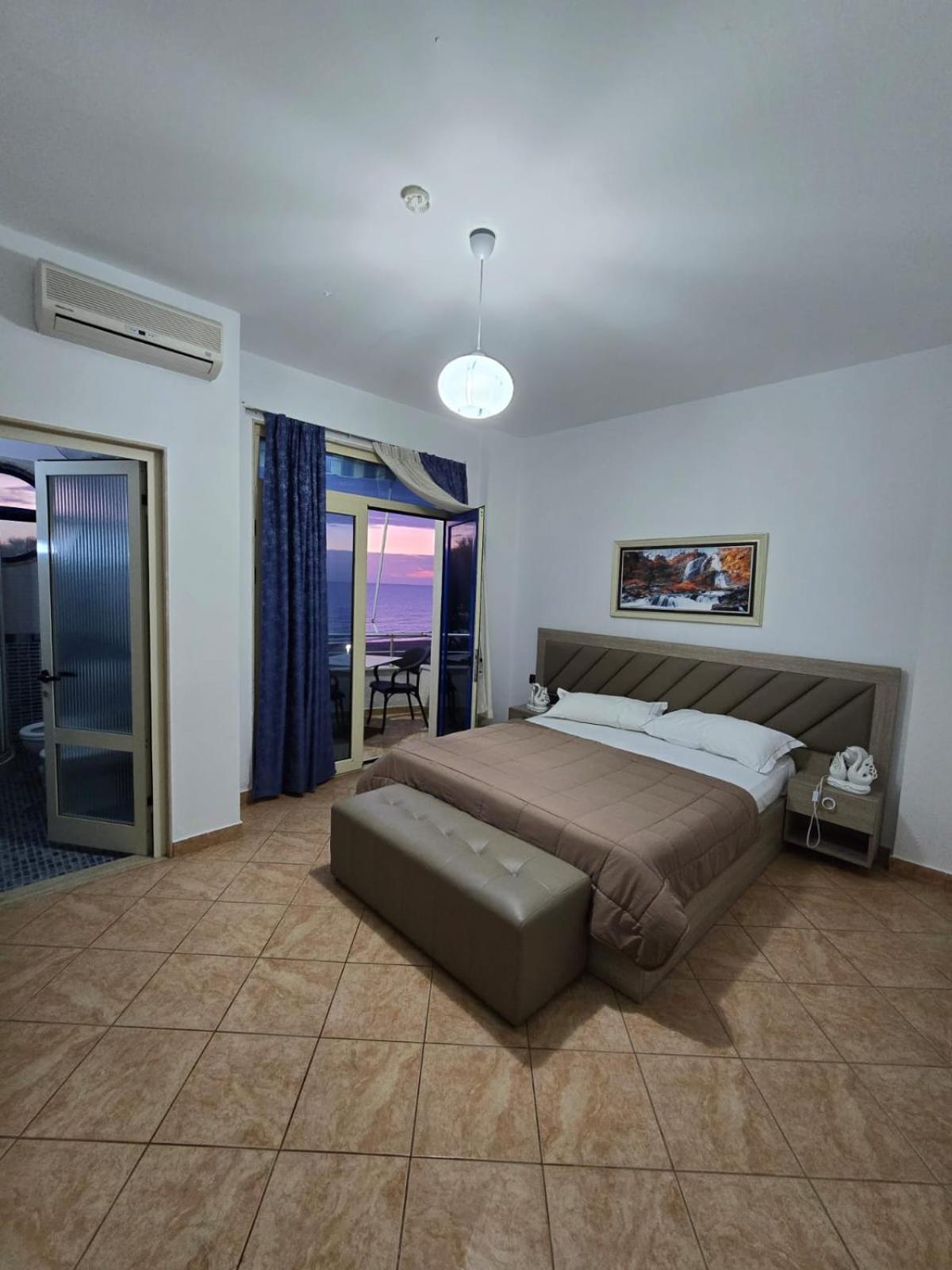 Hotel Blue Amr Škalngur Zewnętrze zdjęcie
